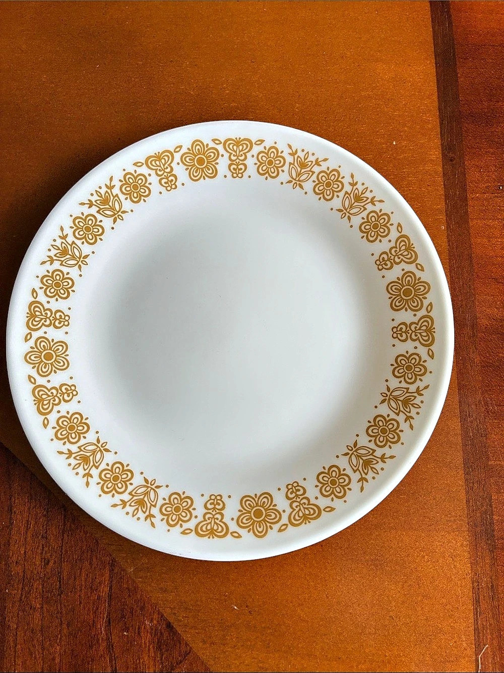 Corelle Butterfly Gold 4 Bread and Butter Plates Set